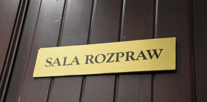 Bez wyroku ws. pielęgniarki oskarżonej o zaszczepienie 40 dzieci nieustaloną subst