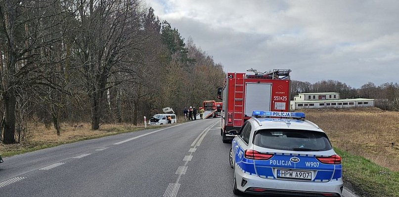 [DW 163] Zderzenie busa z osobówką